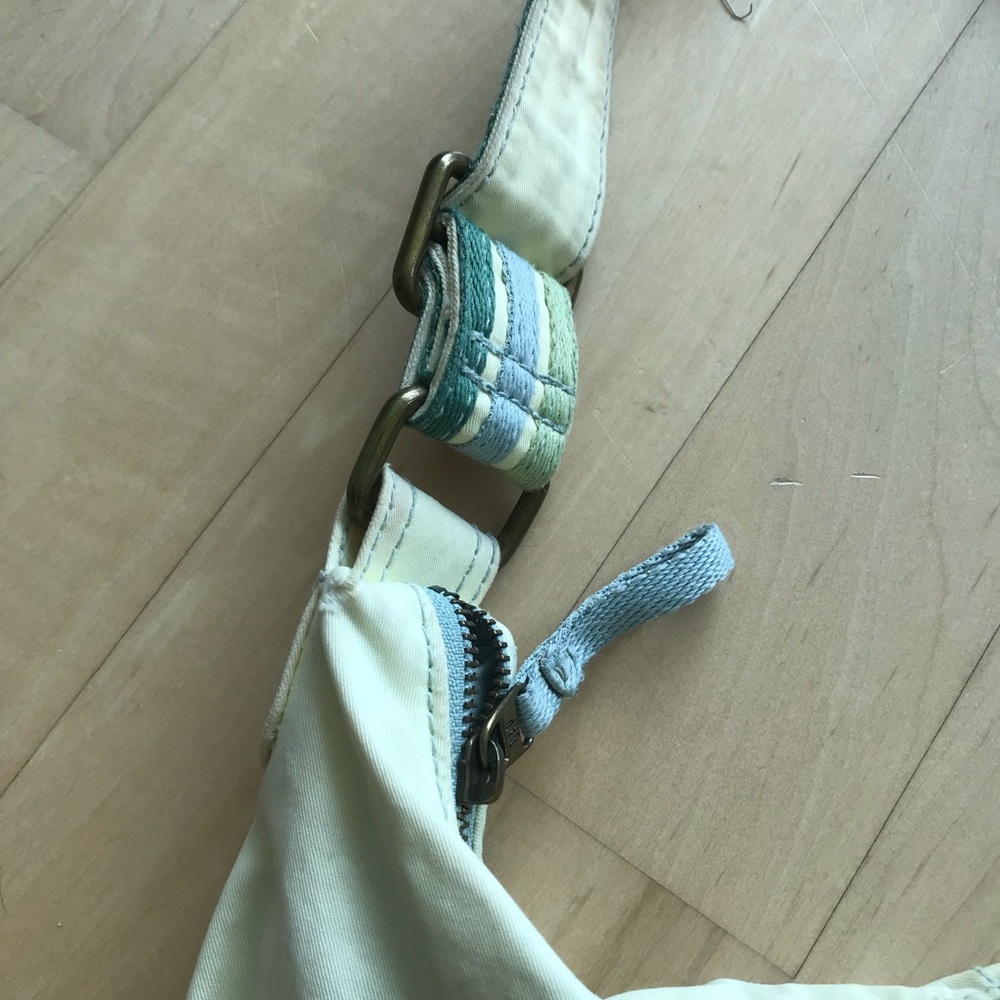 GAP Satchel - Picture 11 of 13
